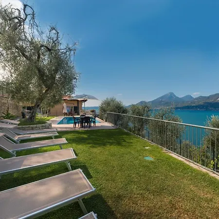 Agricampeggio Relax Maxicaravan